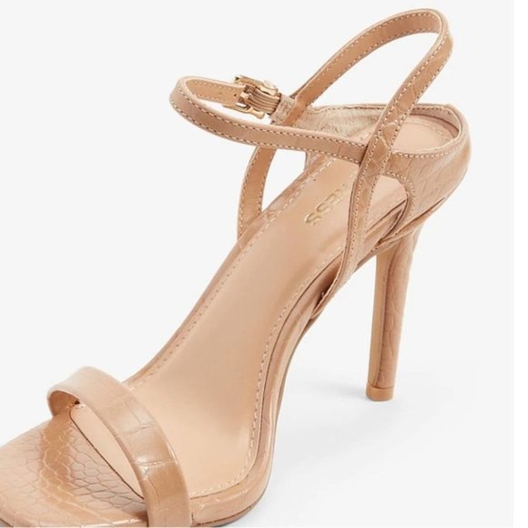 Textured Low Back Heeled Sandals size 9 & 10 express heel shoes prom sandal NWT - Picture 4 of 5